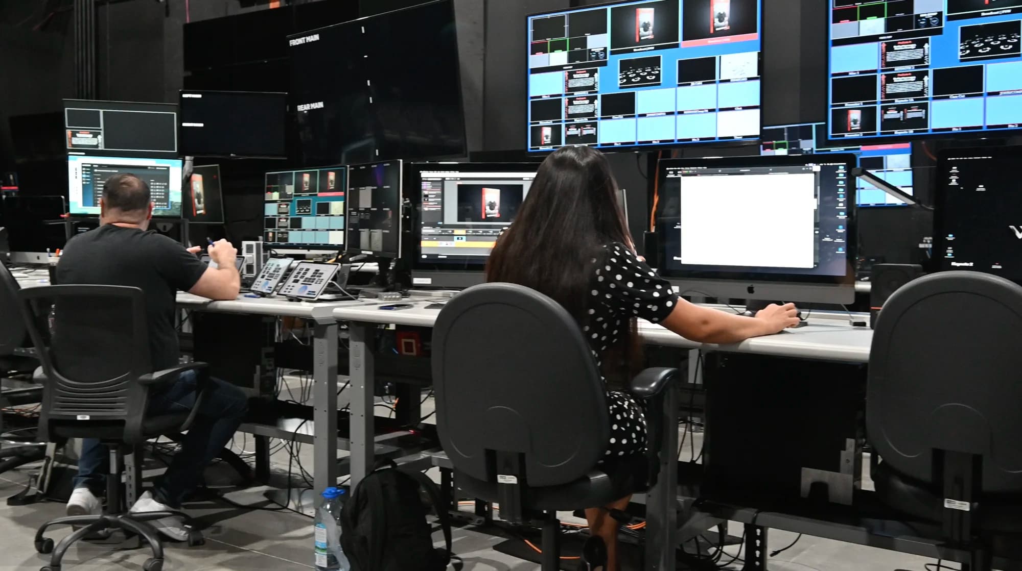 Remote Virtual Stage at Worre Studios